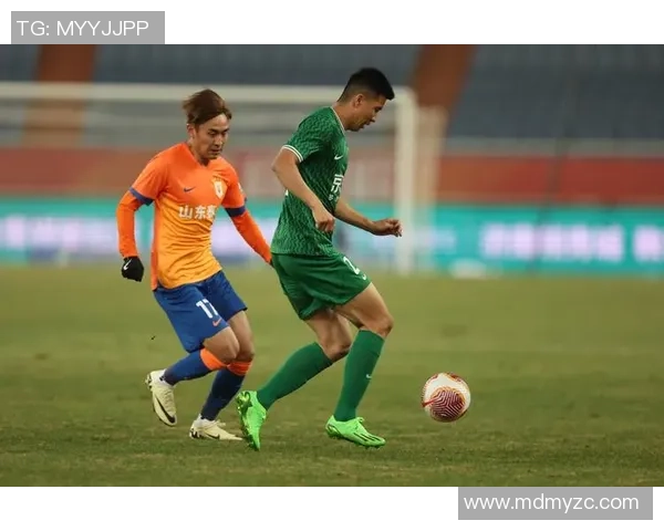 2015年中超焦点战北京国安迎战山东鲁能激情对决回顾与分析